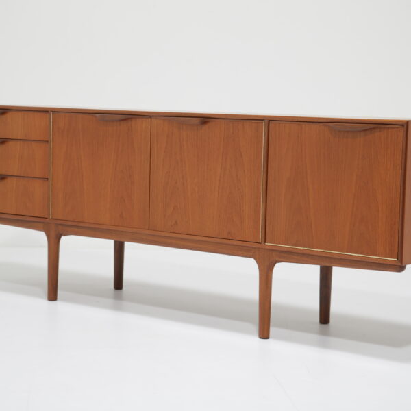 Vintage Long Teak Sideboard Dunvegan by Tom Robertson for McIntosh, 1960s.