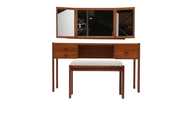 The Vintage Hub New Arivals Product Archive