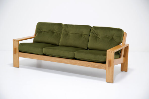 Vintage Green Velvet and Oak Framed Three-Seat Sofa "Bonanza" by Esko Pajamies for Asko Oy, 1960s.