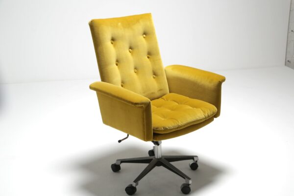 Mid-Century Swedish Velvet Swivel Office Chair, 1960s.
