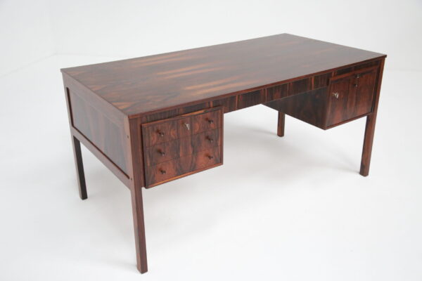 Executive Rosewood Desk by Erik Wørts 11