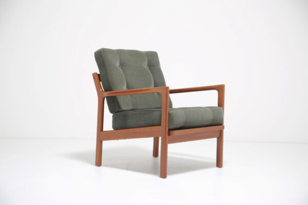 Karl-Erik Ekselius Teak and Mohair Lounge Chair Model F141 for JOC Vetlanda, Sweden 1960s