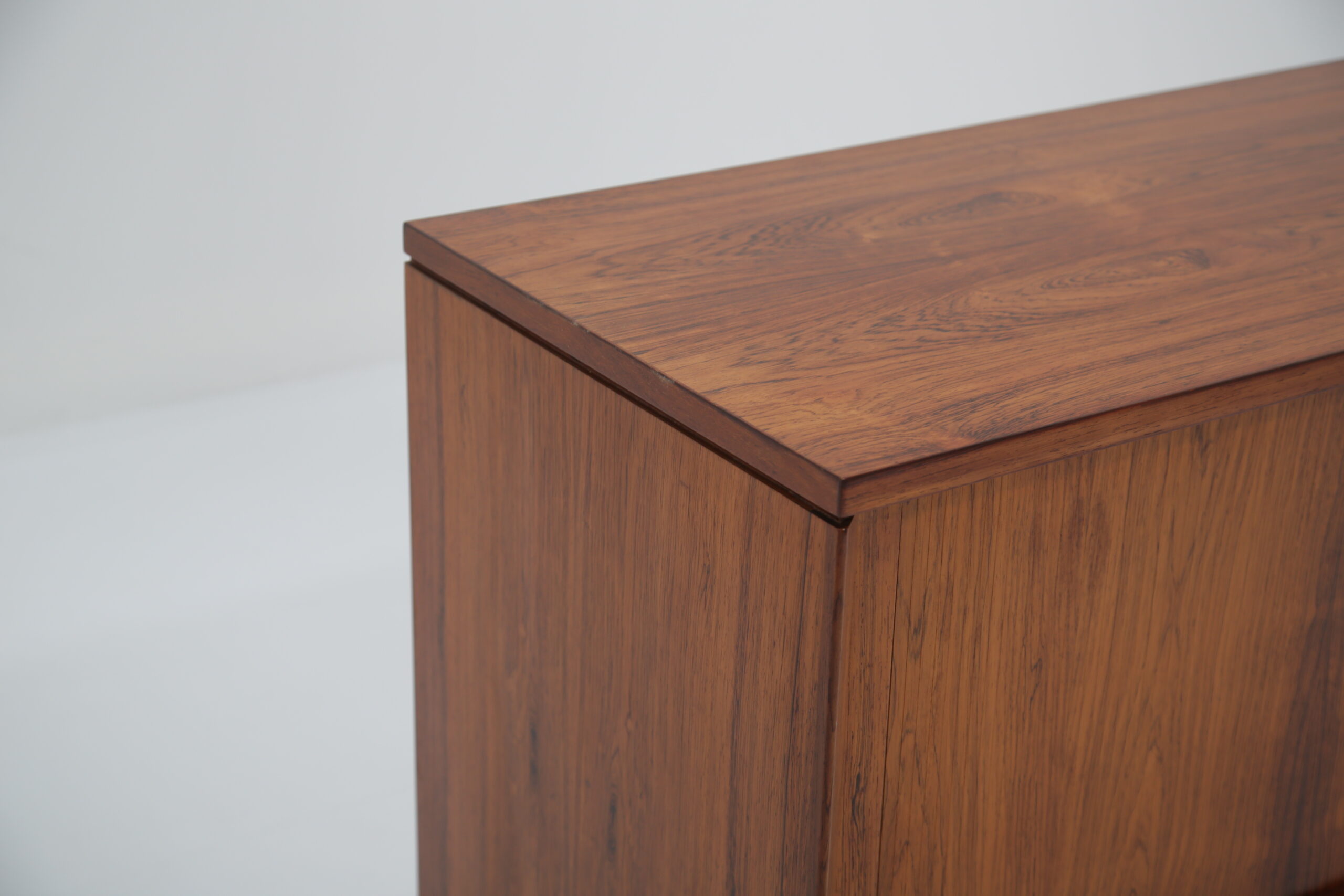 Mid-Century Rosewood Collectors Vinyl Storage Sideboard Unit 19