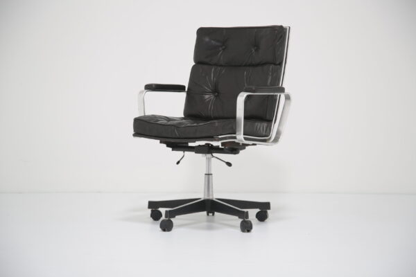 Vintage Black Leather Swivel Office Chair 'Mondo' by Karl-Erik Ekselius for JOC, 1960s.