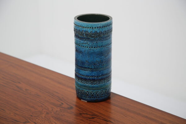 Vintage Blue Rimini Cylinder Vase by Aldo Londi for Bitossi, Italy, 1960s.