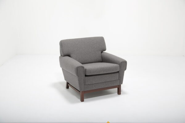 Swedish Mid-Century Lounge Chair: Exemplary Sculptural Armchair in New Grey Tweed, Sweden, 1960s