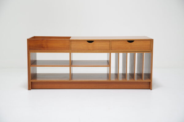 Vintage Extending Teak Record Vinyl Display Media Unit, 1960s.