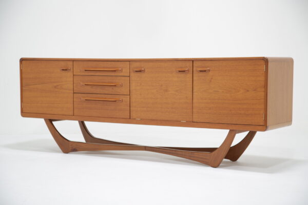 Exquisite Vintage Teak Sideboard by Beithcraft Furniture, 1960s.