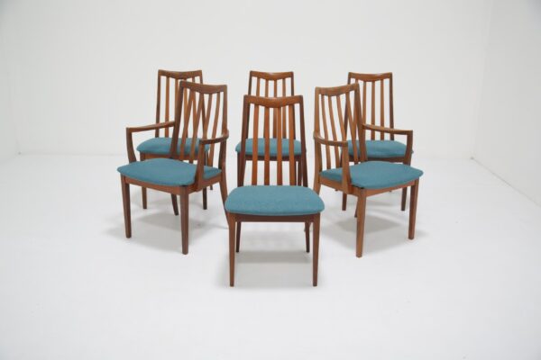 G-Plan 'Fresco' Dining Chairs: Set of 6 Teak Chairs Including Two Carvers by Victor Wilkins, UK, 1960s