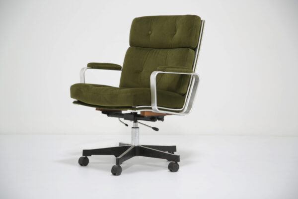 Vintage Swedish Green Velvet Swivel Office Chair by Karl Erik Ekselius for JOC, 1970s.