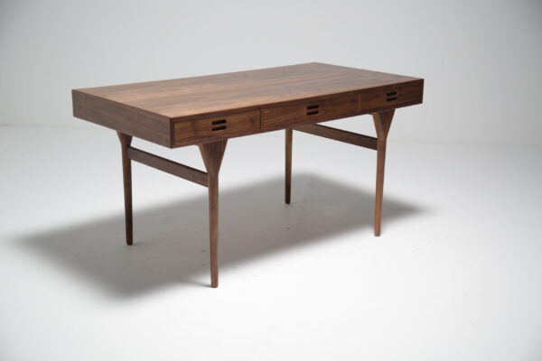 Walnut Desk "ND93" by Nanna Ditzel, Denmark, contemporary.